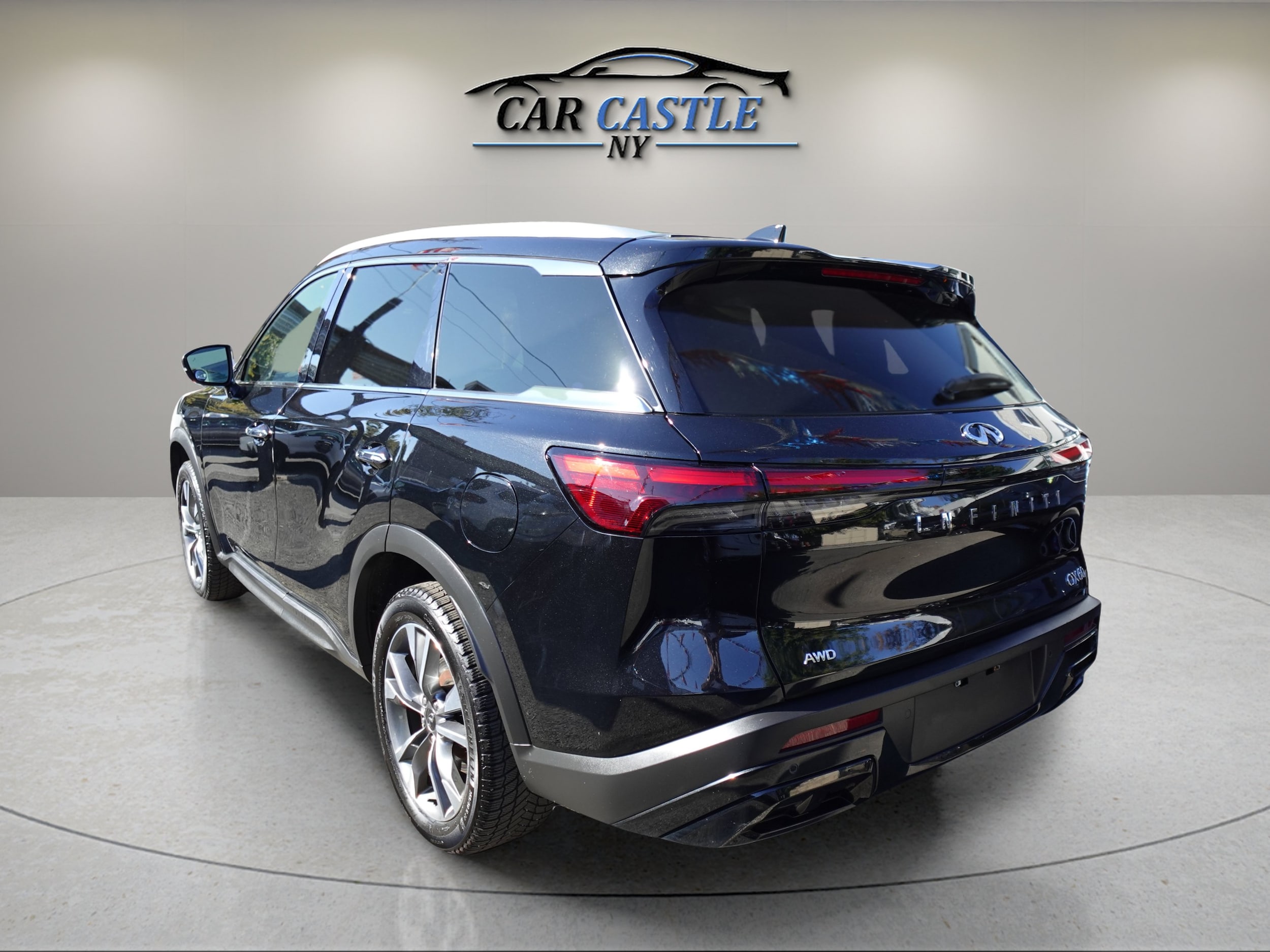 2024 INFINITI QX60 LUXE - Photo 10