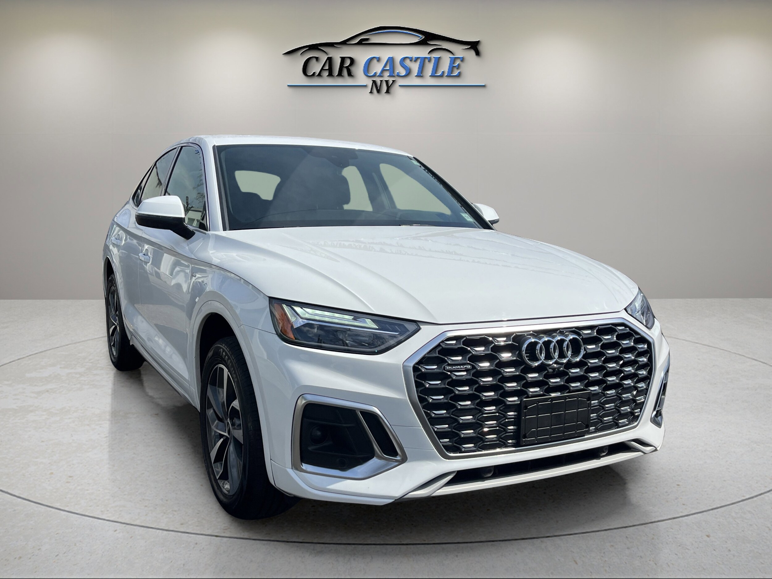 2023 Audi Q5 Sportback 45 S line Premium photo 4