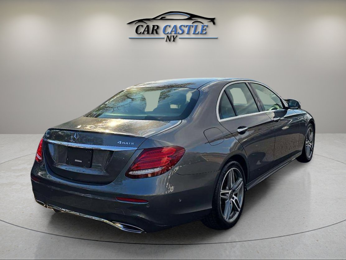 2020 Mercedes Benz E 350 4MATIC photo 3