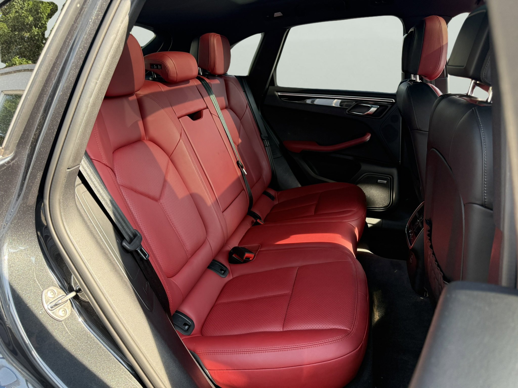 2020 Porsche Macan Base - Photo 20