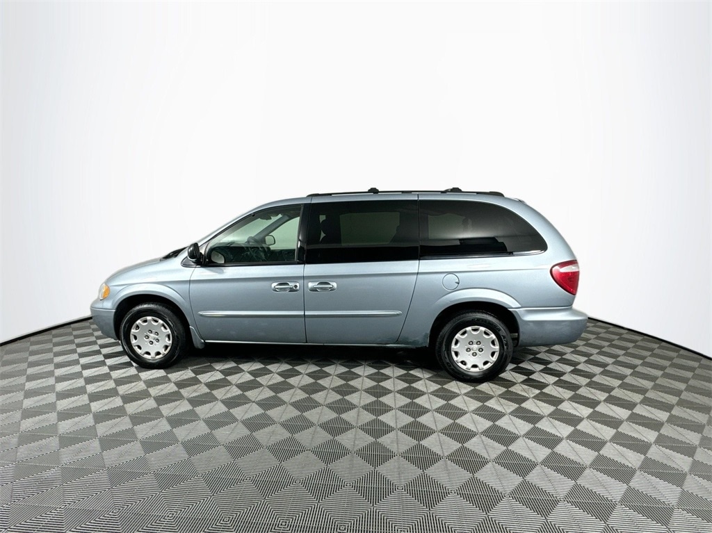 Used 2003 Chrysler Town & Country LX with VIN 2C4GP44353R277842 for sale in Eau Claire, WI
