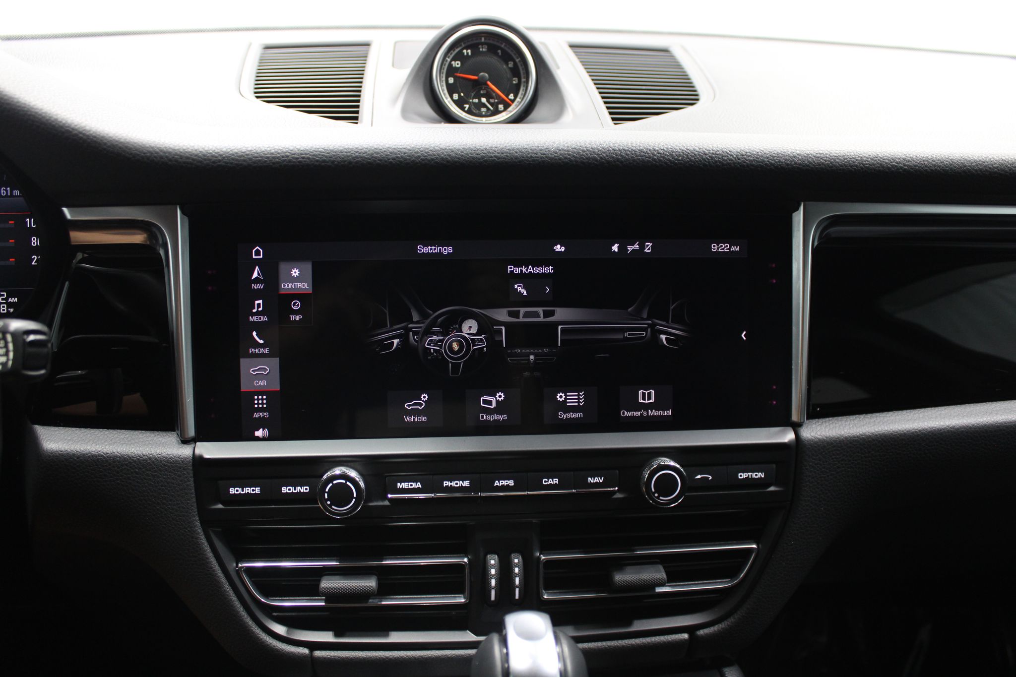 2021 Porsche Macan S - Photo 32