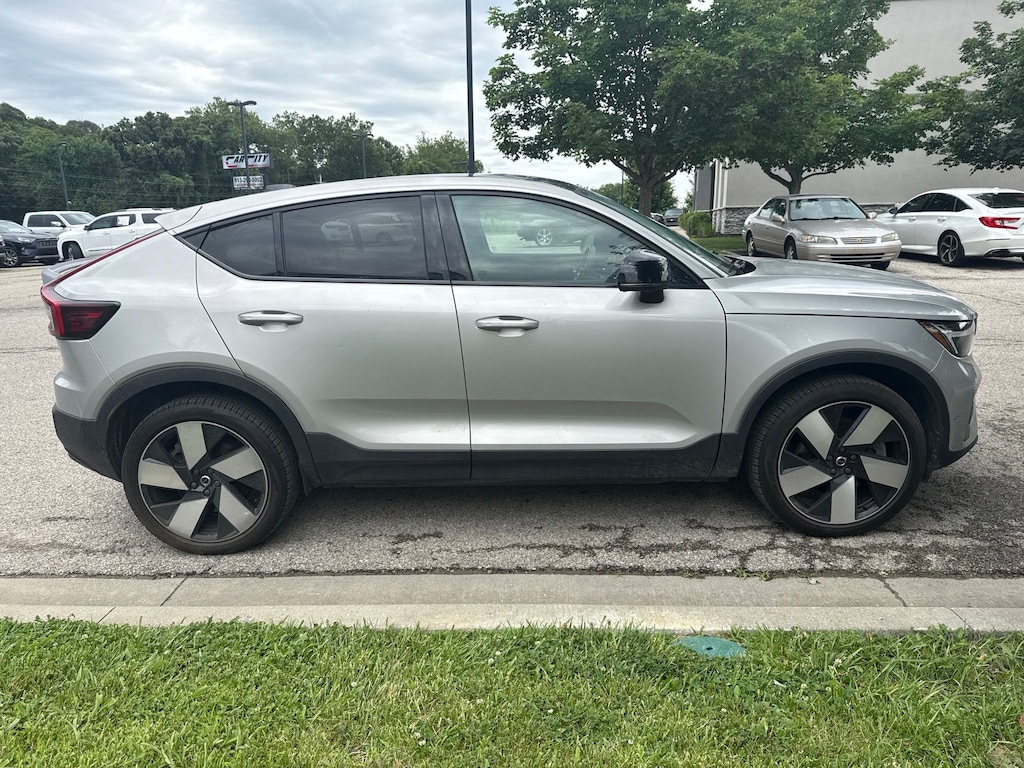 Used 2023 Volvo C40 Recharge Pure Electric Ultimate SUV