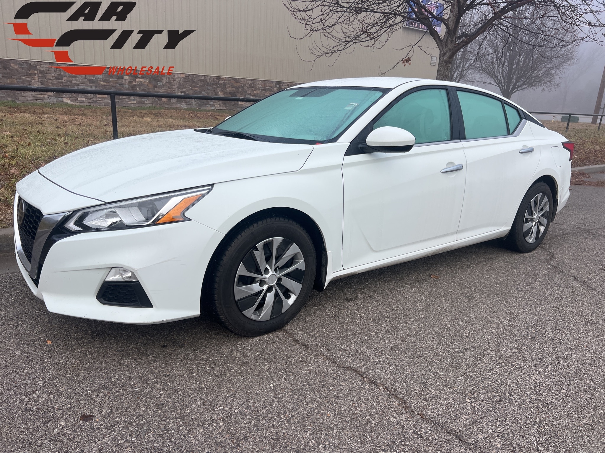 2019 Nissan Altima S's photo