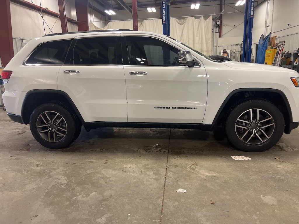 Used 2021 Jeep Grand Cherokee Limited SUV