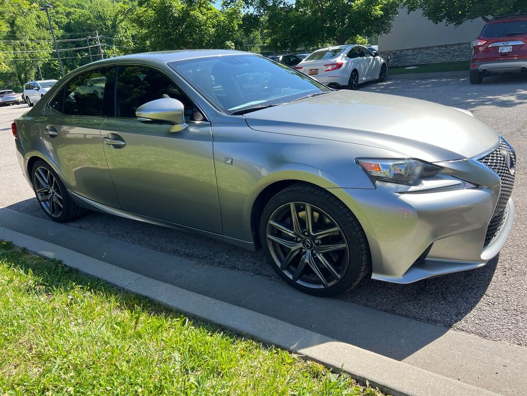 Used 2016 Lexus IS 350 Sedan