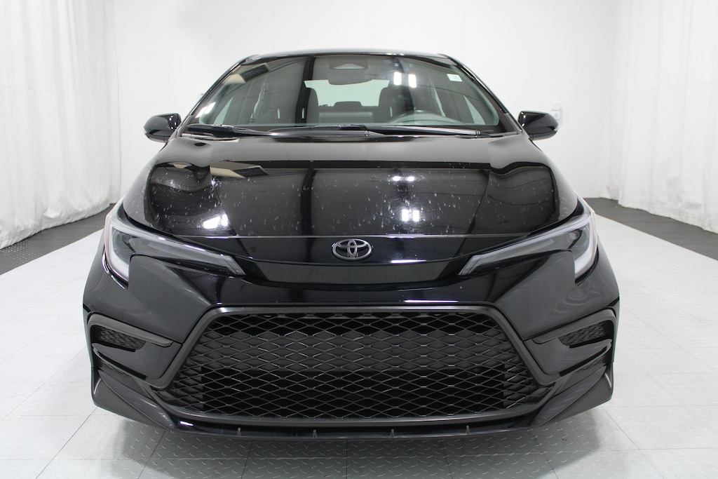 Used 2024 Toyota Corolla SE Sedan