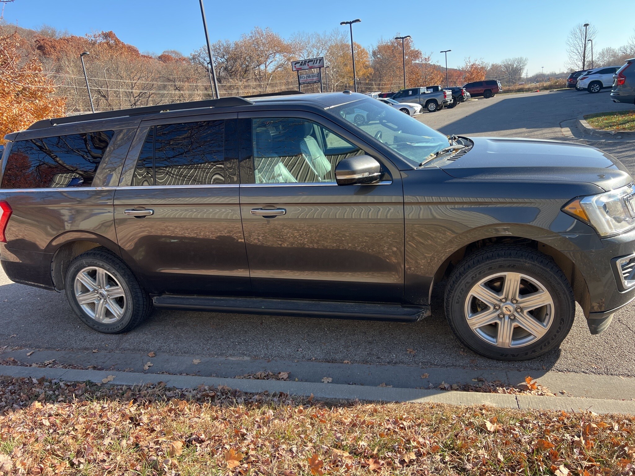 2018 Ford Expedition MAX XLT photo 4