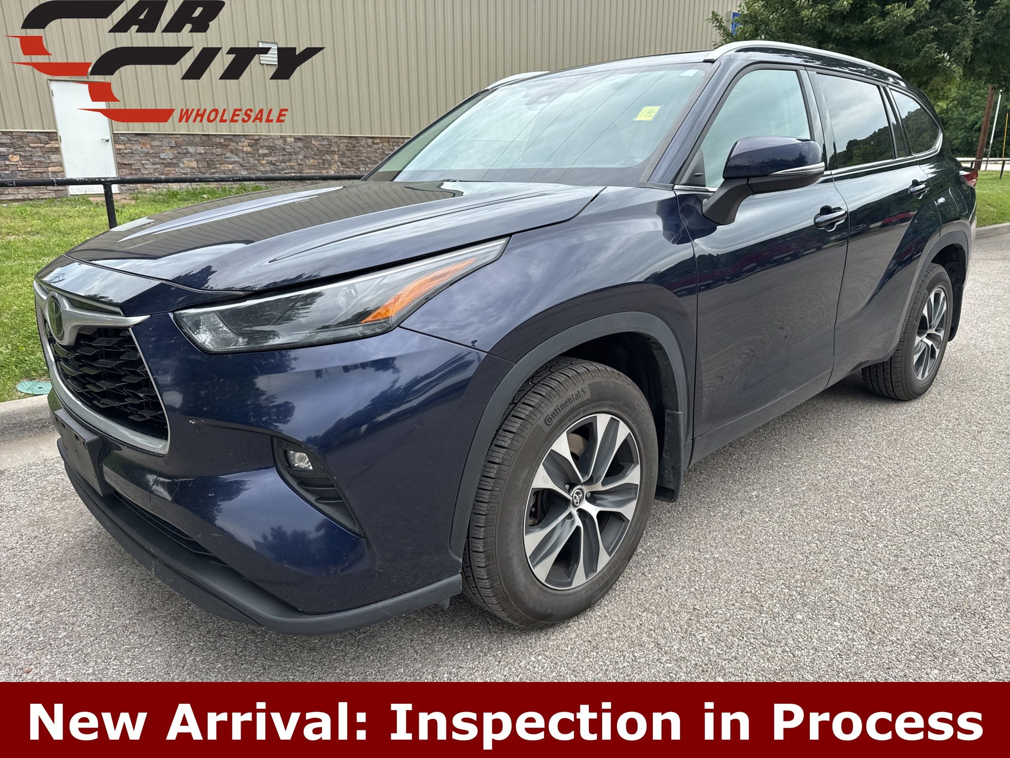 2022 Toyota Highlander XLE 4x4 V6's photo