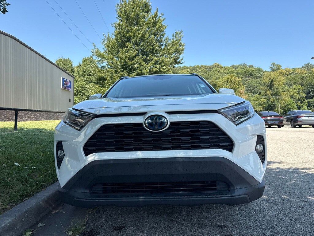 Used 2021 Toyota RAV4 Hybrid XLE SUV