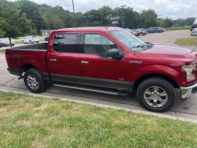 2015 Ford F-150 XLT photo 4