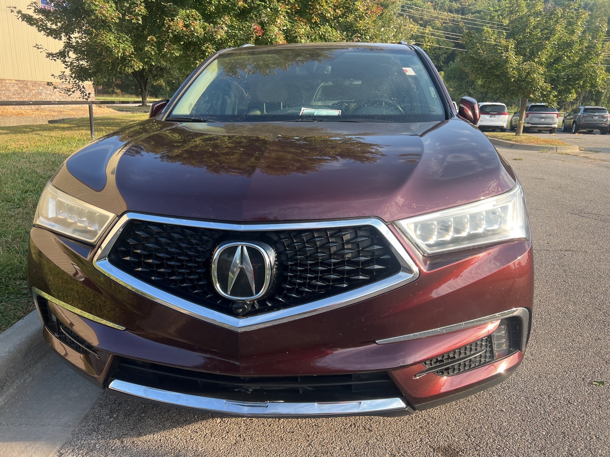 2017 Acura MDX SH-AWD Advance photo 2