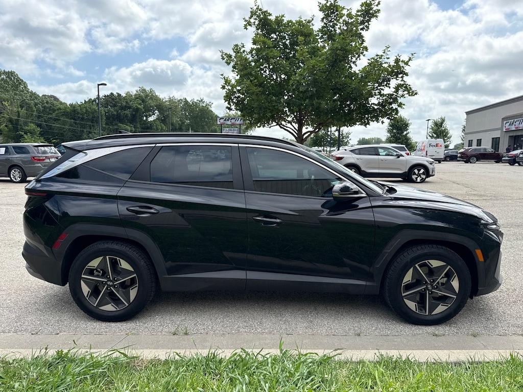 Used 2025 Hyundai Tucson SEL Convenience SUV