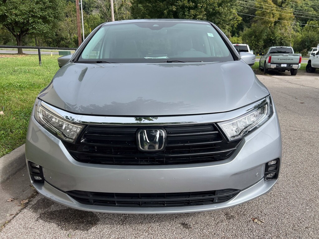 Used 2023 Honda Odyssey Touring Minivan/Van