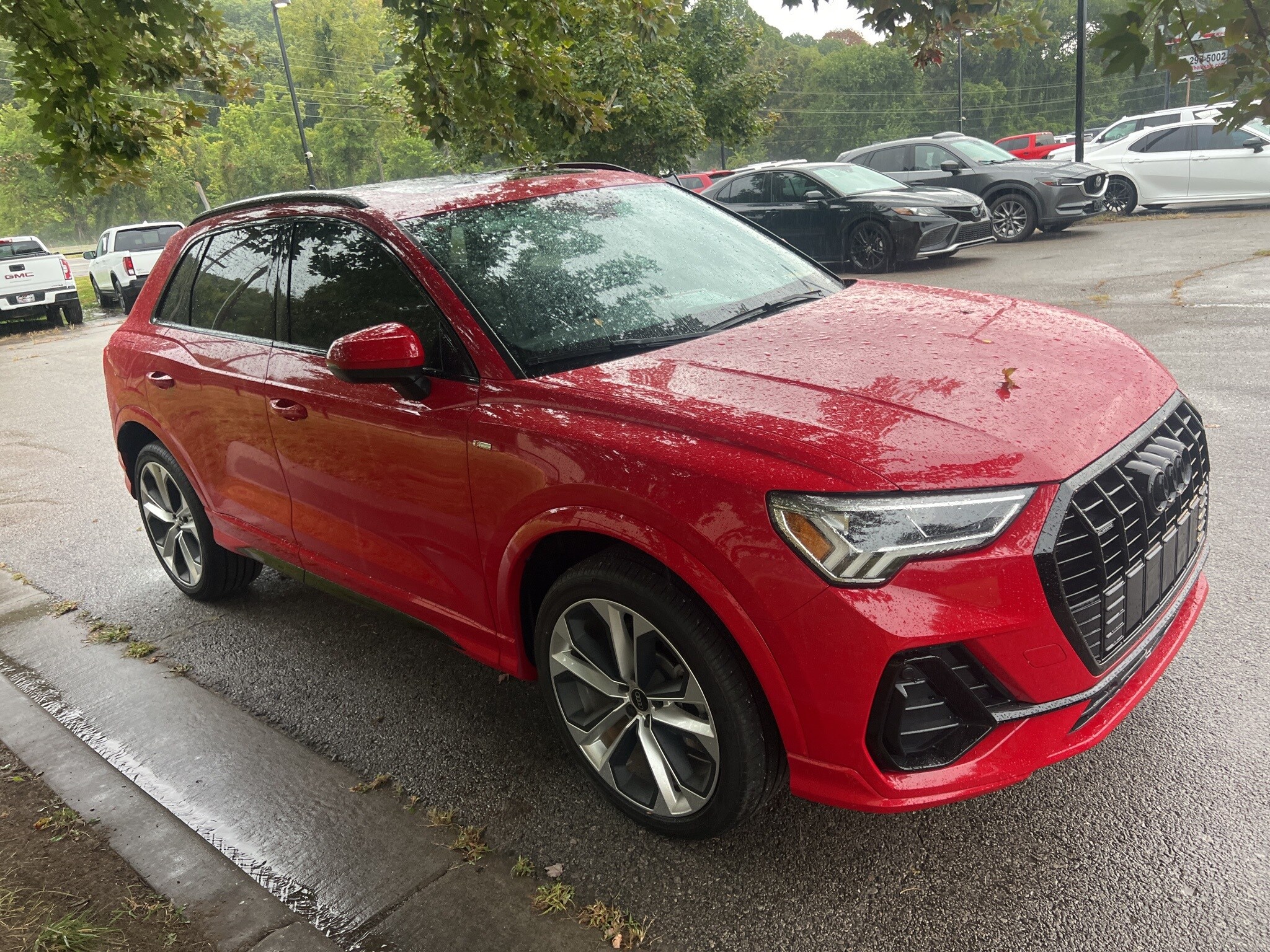 2022 Audi Q3 S line Premium Plus photo 3