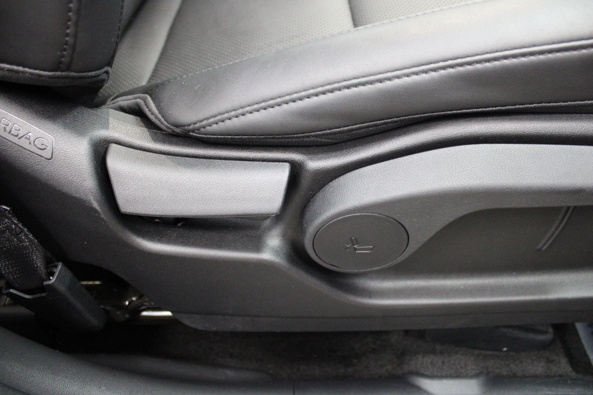 2025 Hyundai Santa Fe SEL - Photo 29