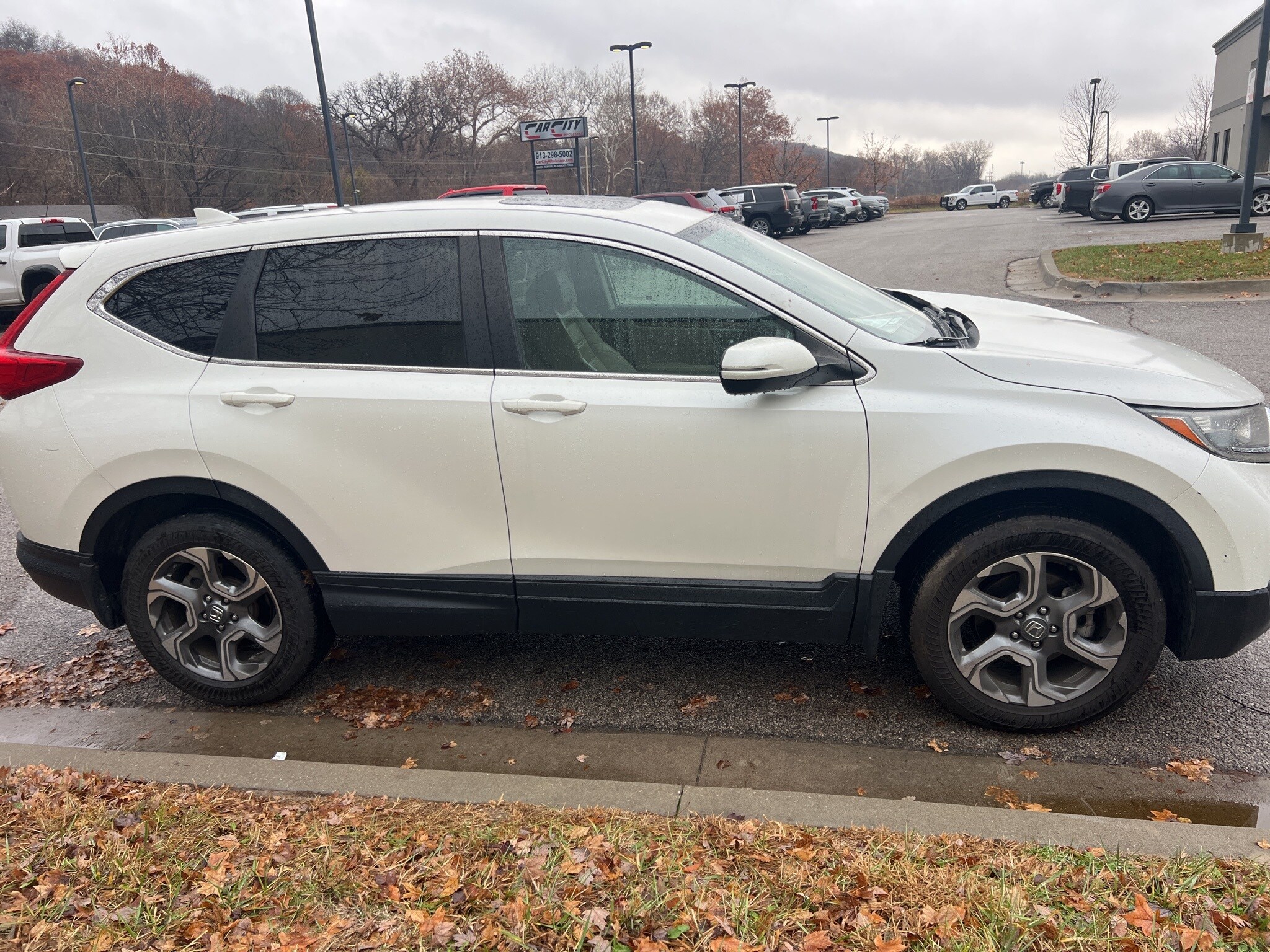 2017 Honda CR-V EX-L photo 3