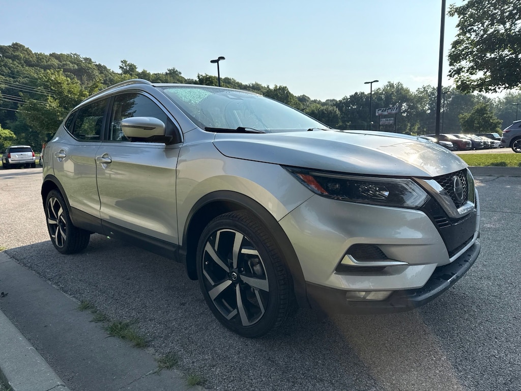 Used 2021 Nissan Rogue Sport SL SUV