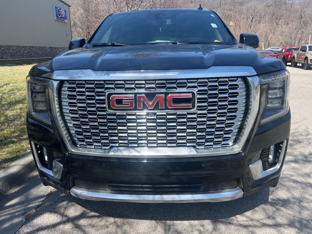 Used 2022 GMC Yukon XL Denali SUV