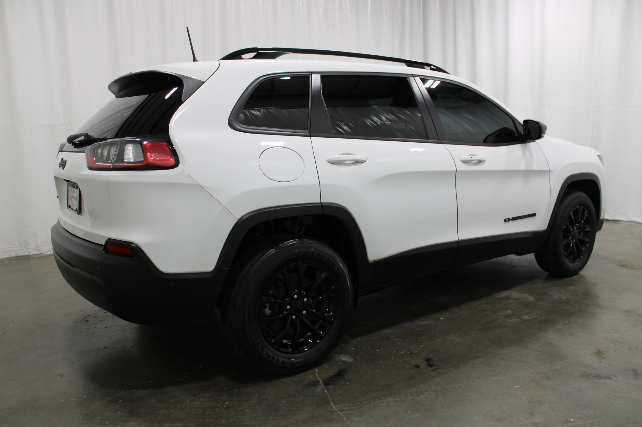 2023 Jeep Cherokee Altitude Lux - Photo 6