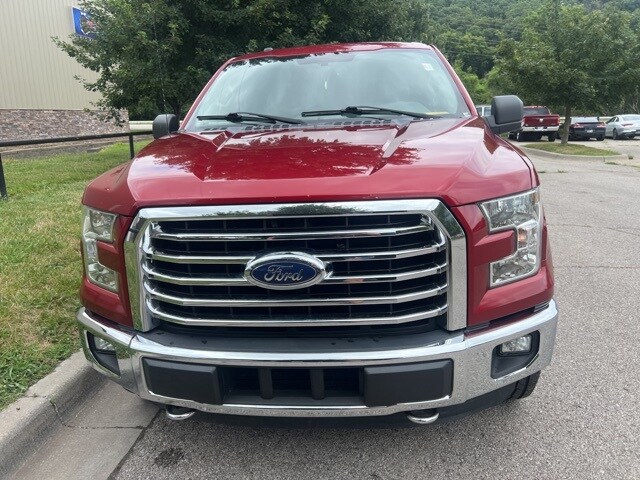 2015 Ford F-150 XLT photo 2
