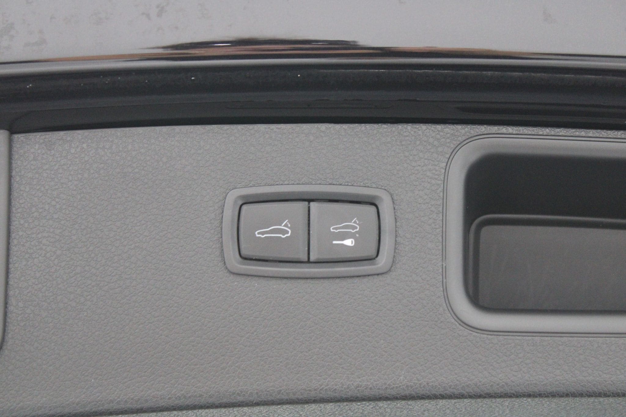 2021 Porsche Macan S - Photo 20