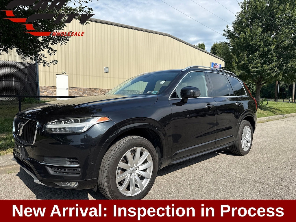 Used 2017 Volvo XC90 T6 Momentum SUV