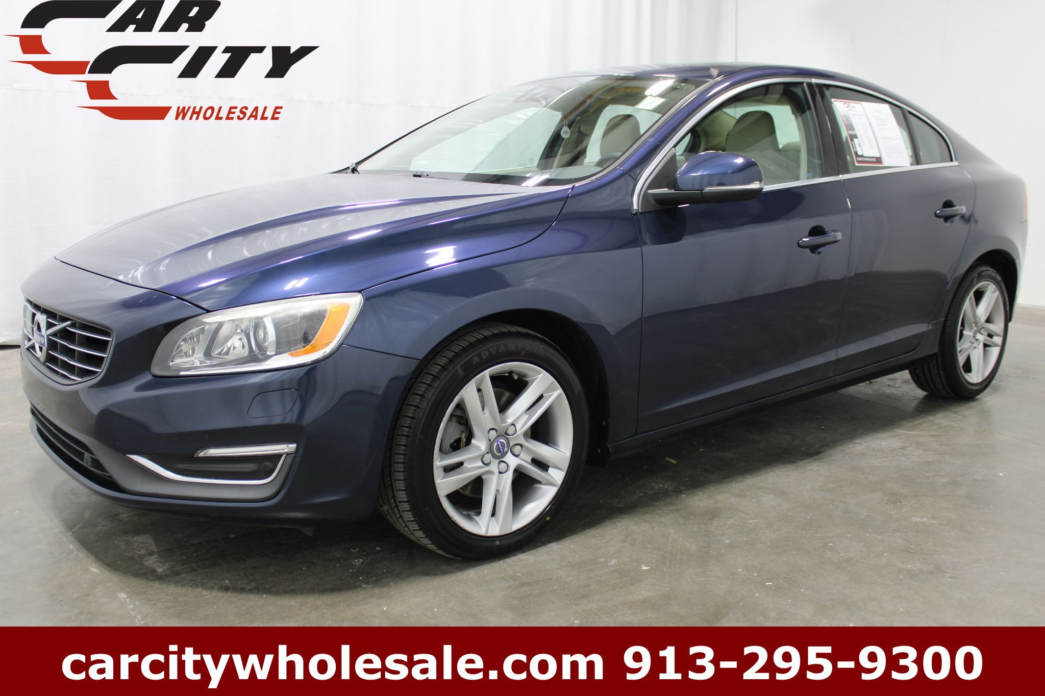 2015 Volvo S60 T5 Drive-E FWD Platinum's photo