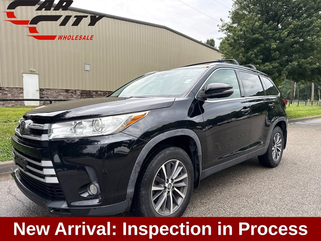 Used 2019 Toyota Highlander XLE SUV
