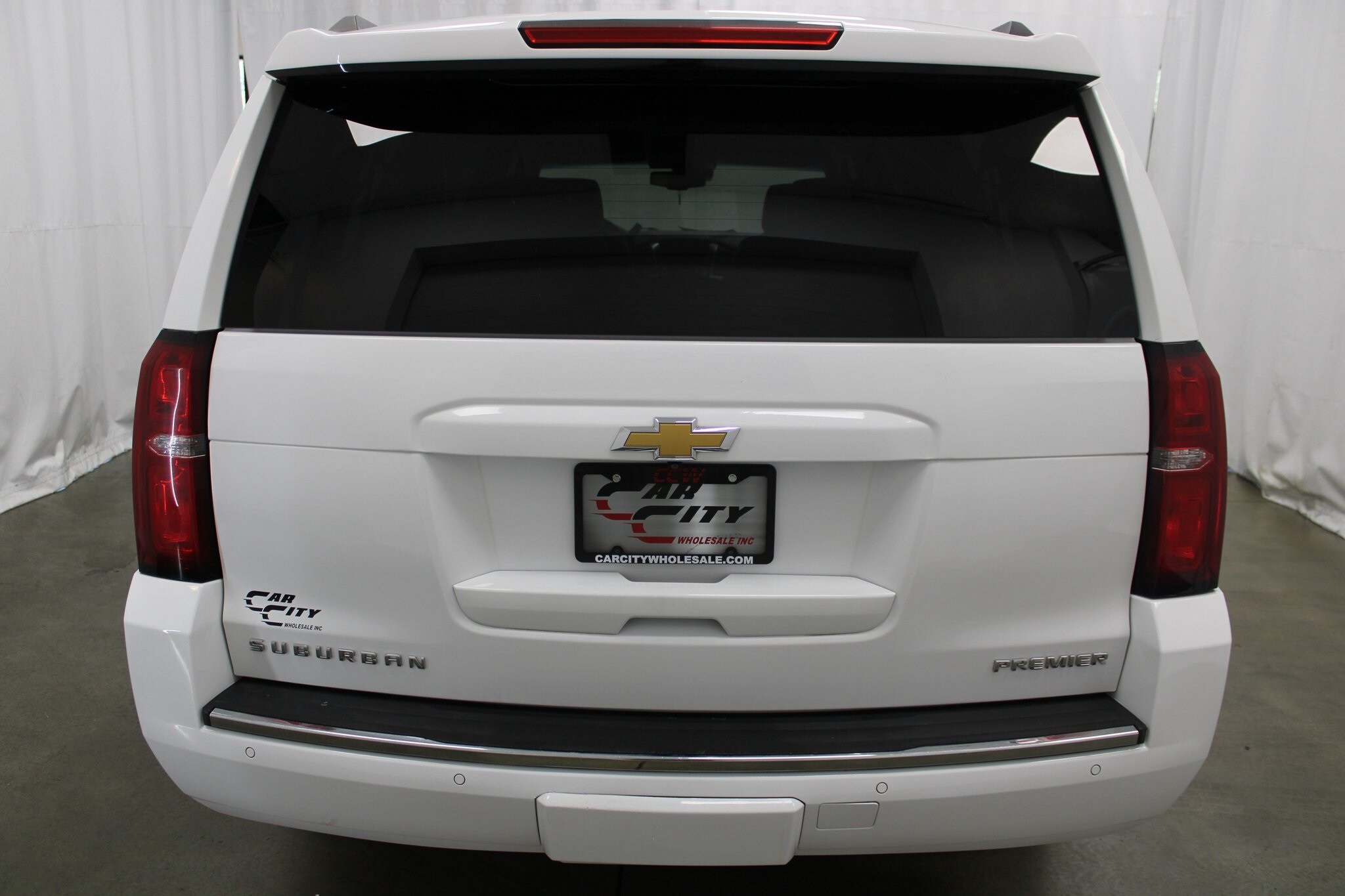 2020 Chevrolet Suburban Premier photo 4