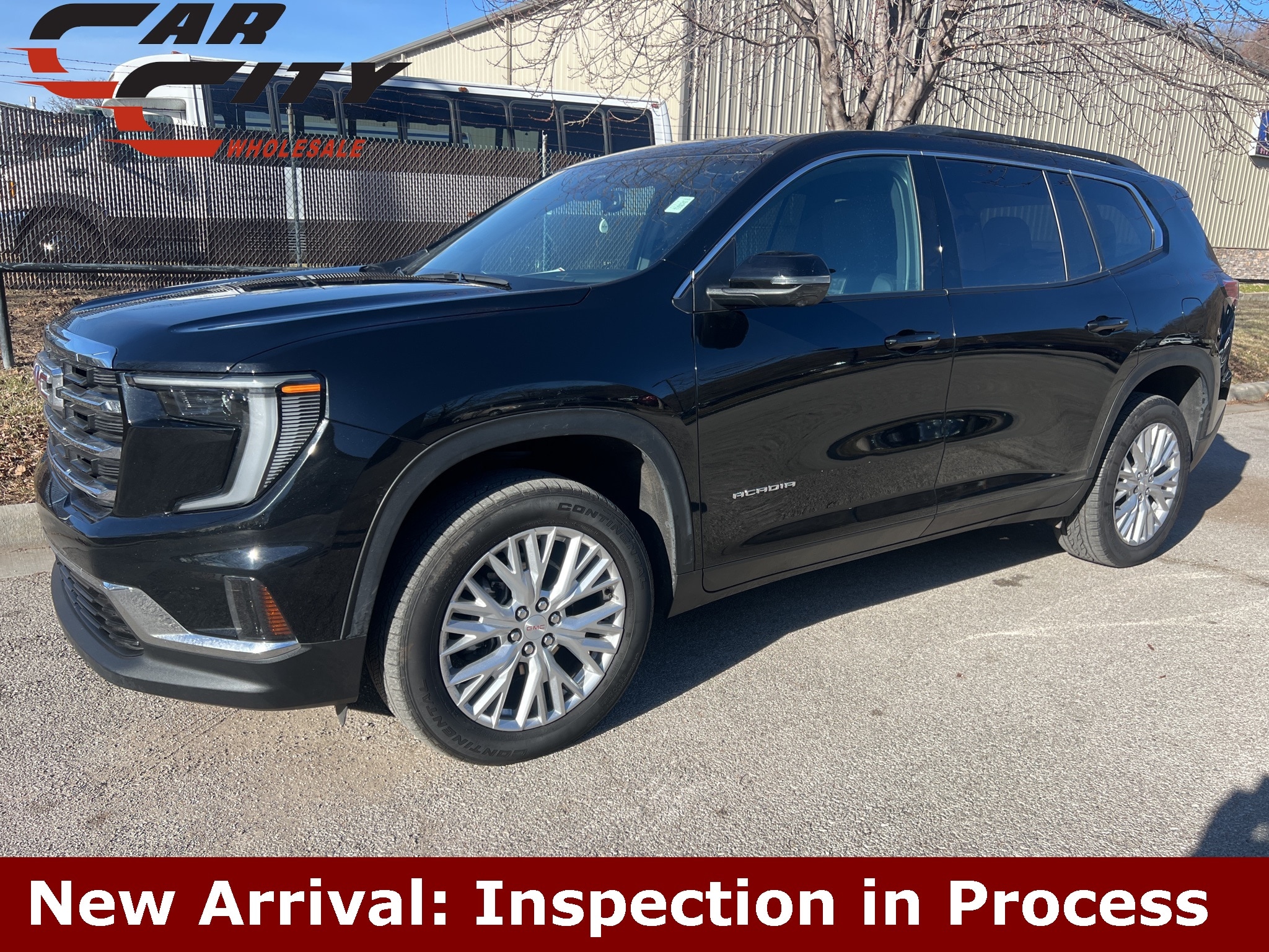 2024 GMC Acadia Elevation's photo
