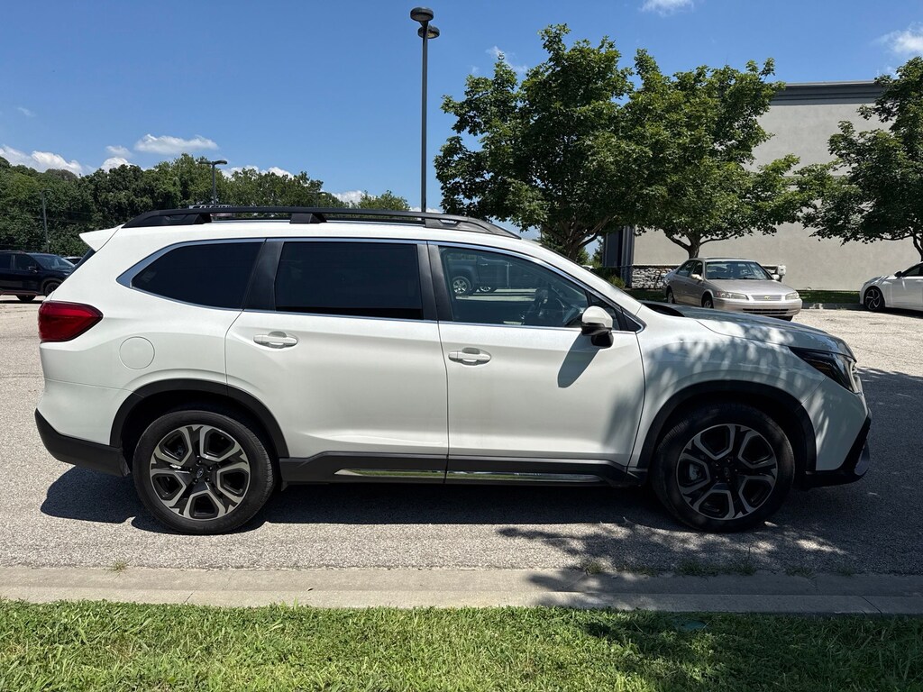 Used 2023 Subaru Ascent Limited SUV