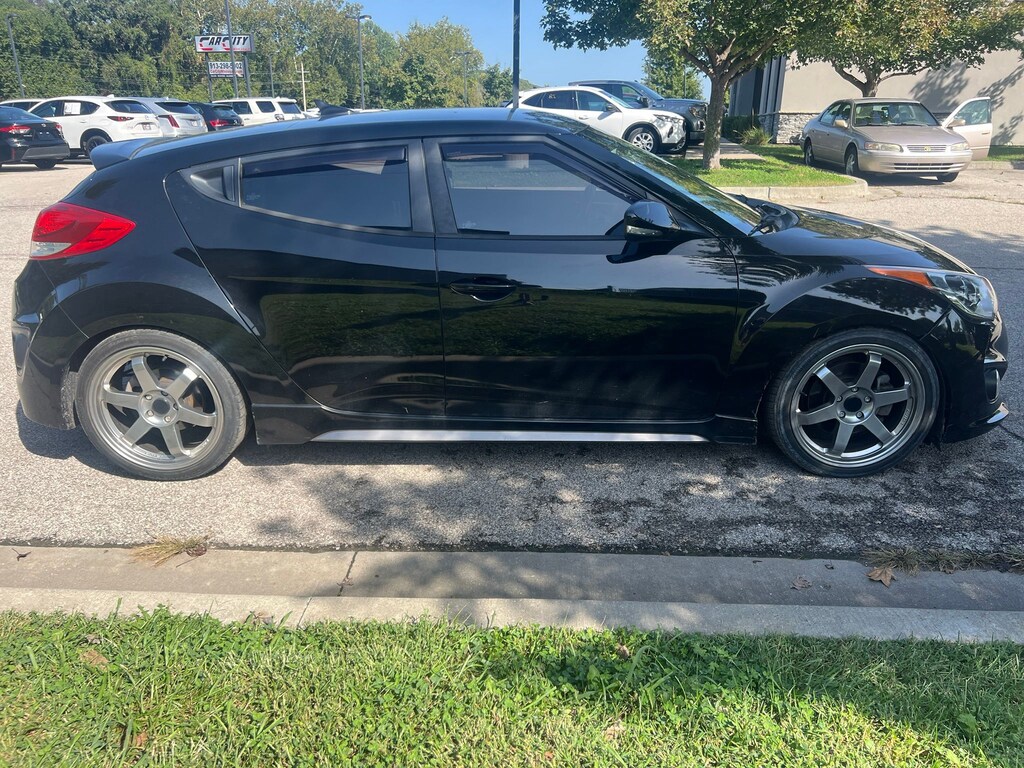 Used 2016 Hyundai Veloster Turbo Hatchback