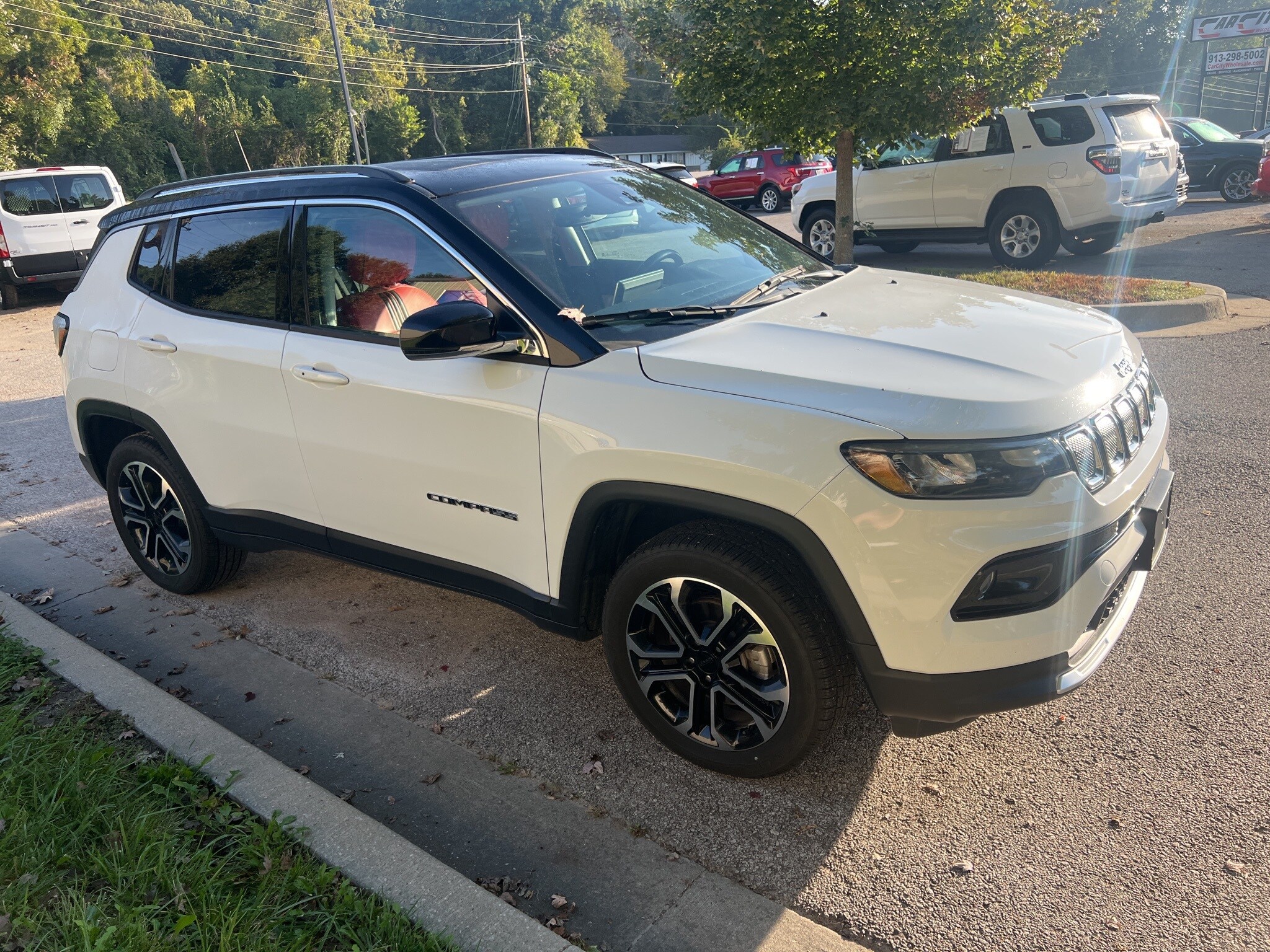 2022 Jeep Compass Limited photo 3