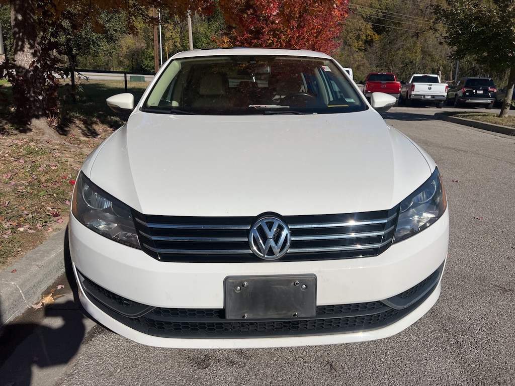 Used 2012 Volkswagen Passat 2.5 SE Sedan
