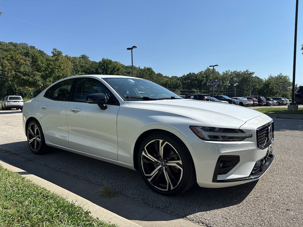 Used 2024 Volvo S60 B5 Core Dark Theme Sedan