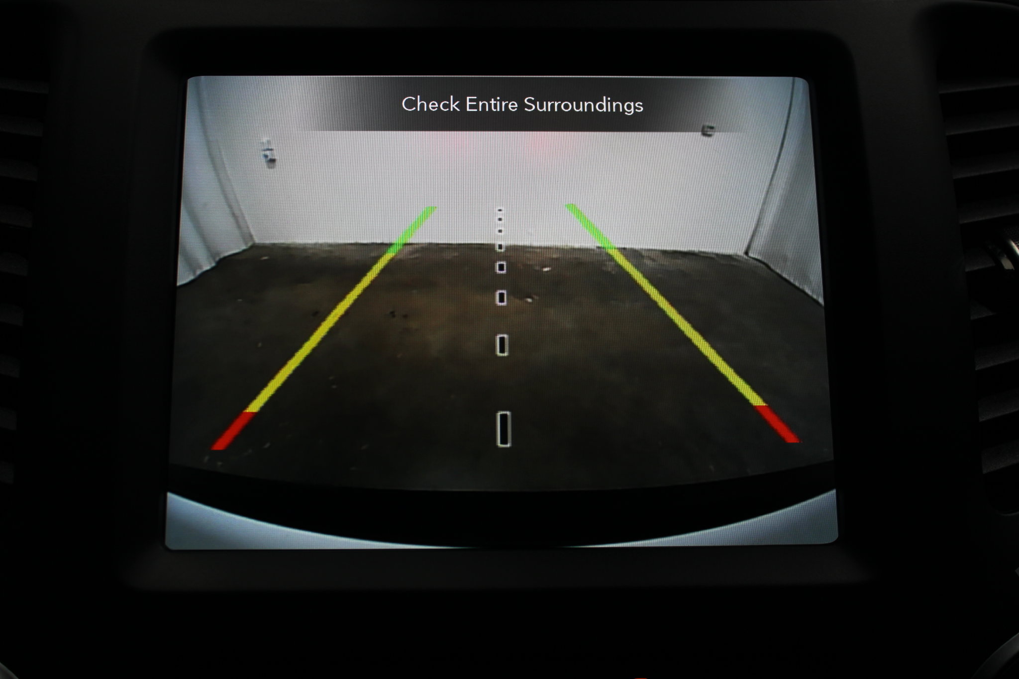 2023 Jeep Cherokee Altitude Lux - Photo 36