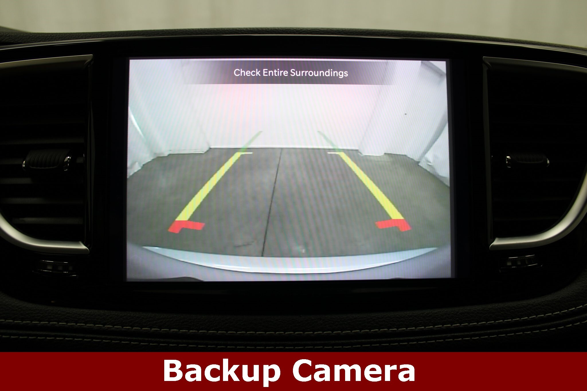 2023 Chrysler Pacifica Limited photo 4