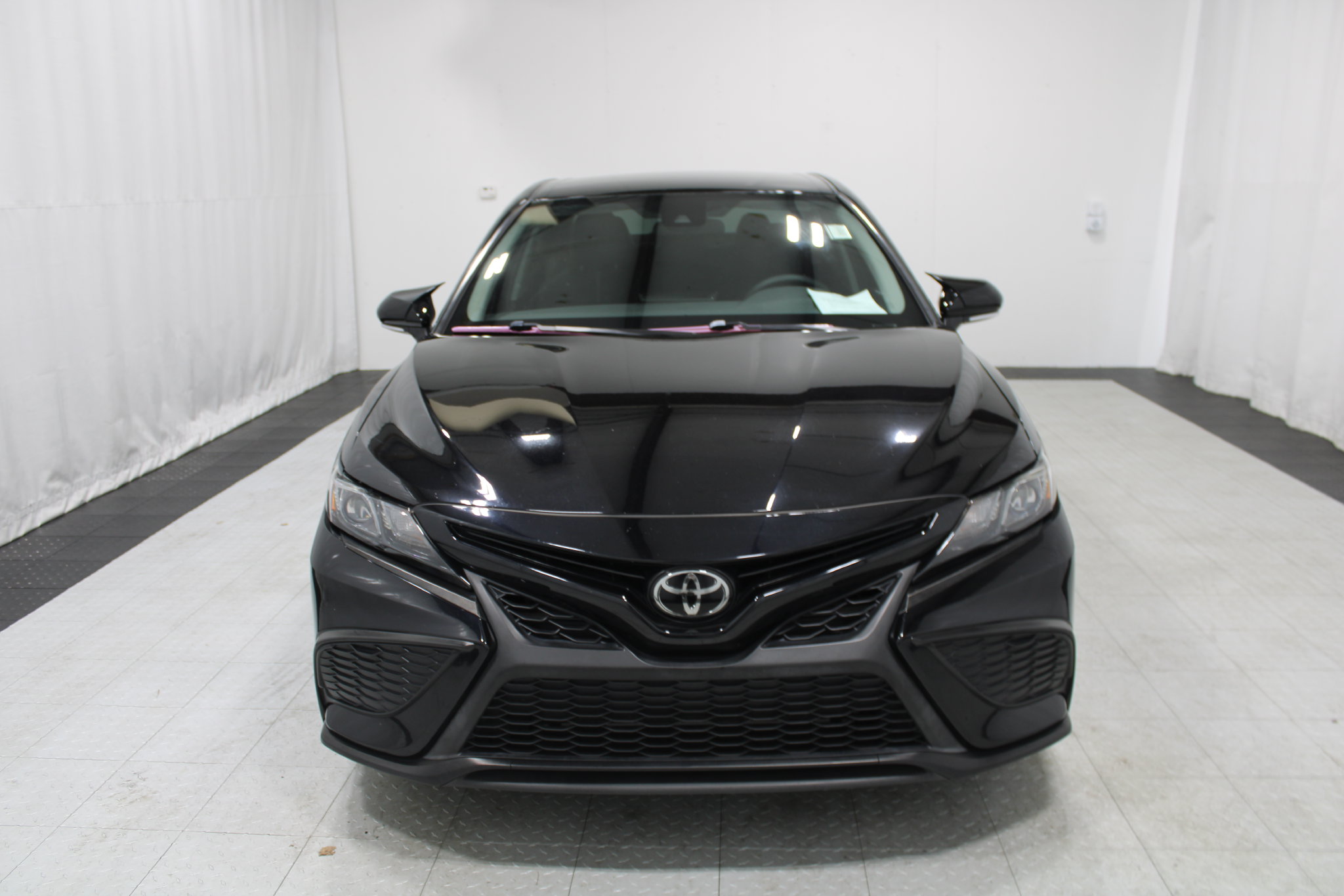 Used 2024 Toyota Camry SE Sedan