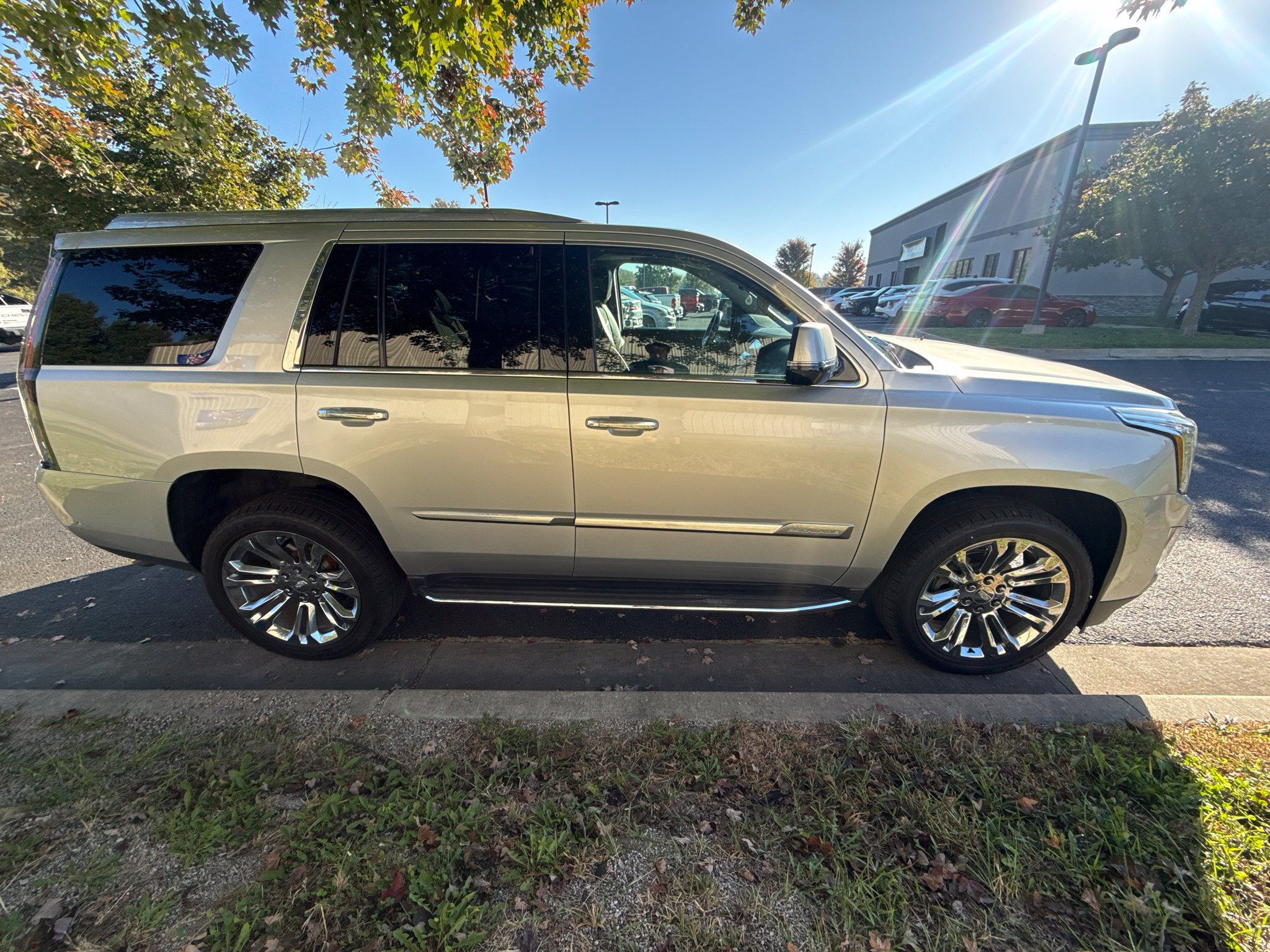 Used 2018 Cadillac Escalade Luxury SUV