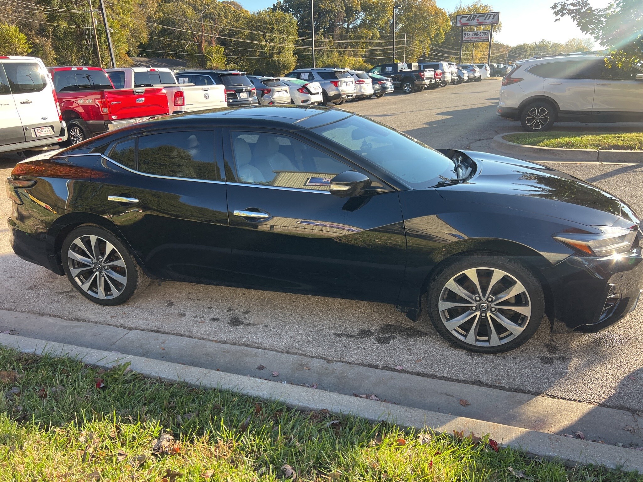 2020 Nissan Maxima Platinum photo 4
