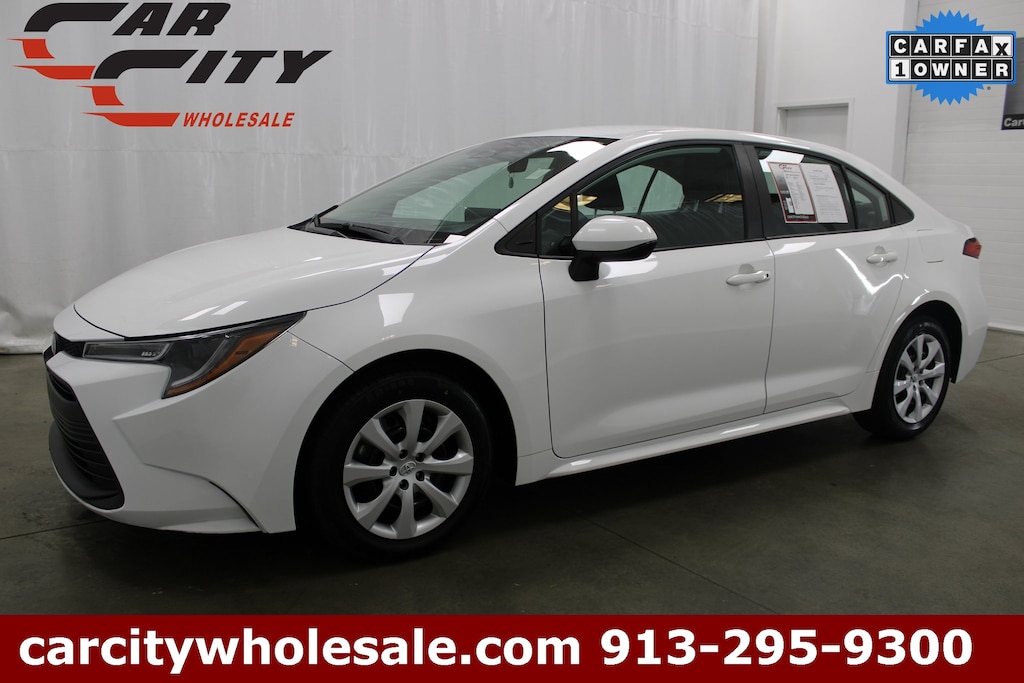 Used 2024 Toyota Corolla LE Sedan