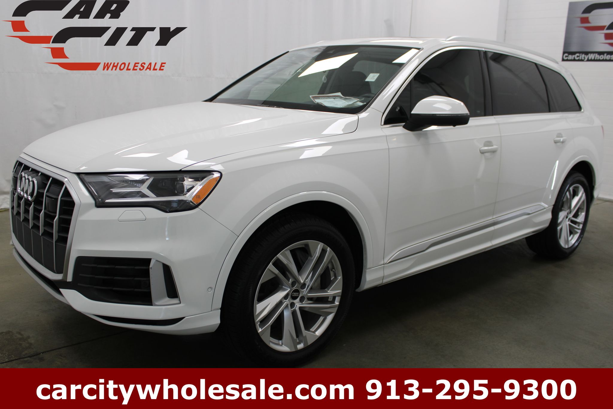 2023 Audi Q7 55 Premium Plus quattro Tiptronic's photo