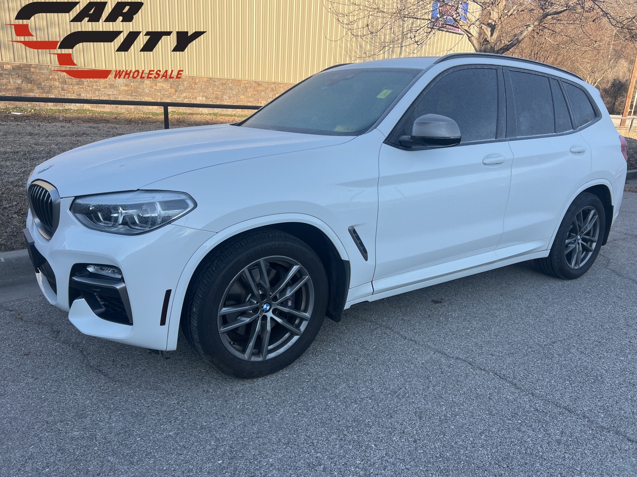 2019 BMW X3 40i's photo