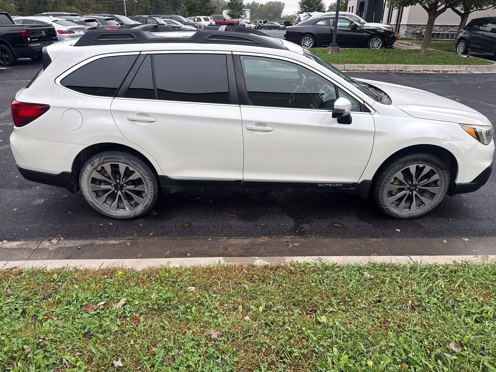 Used 2017 Subaru Outback 2.5i SUV