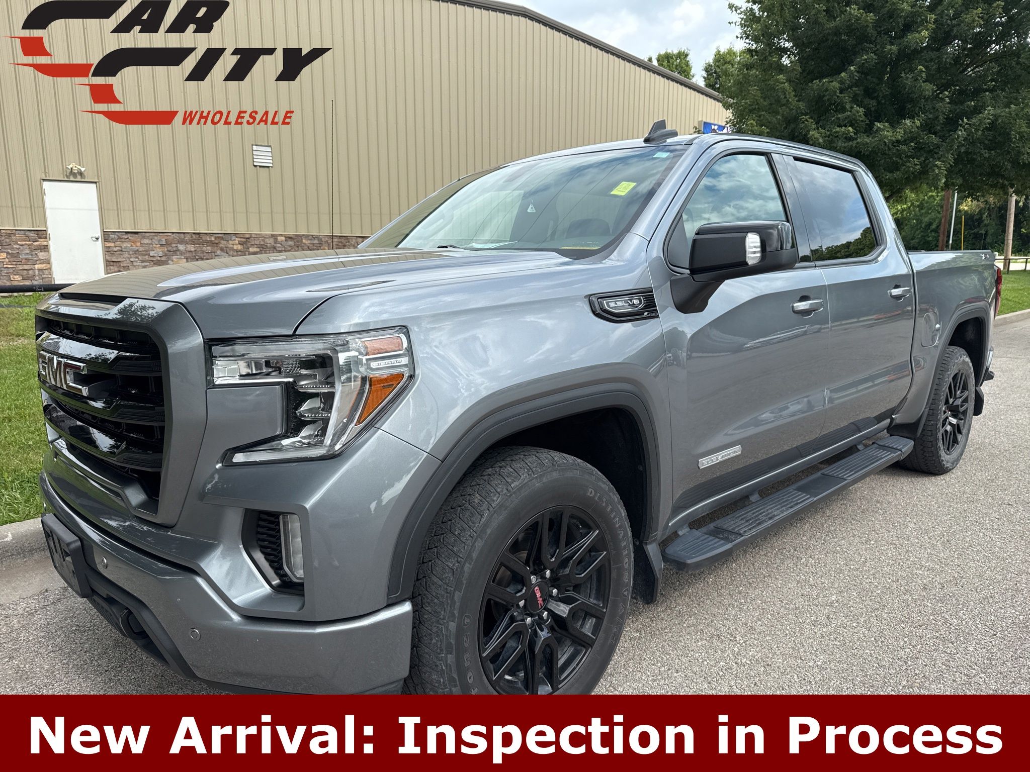 2020 GMC Sierra 4WD Crew Cab Short Box Elevation's photo