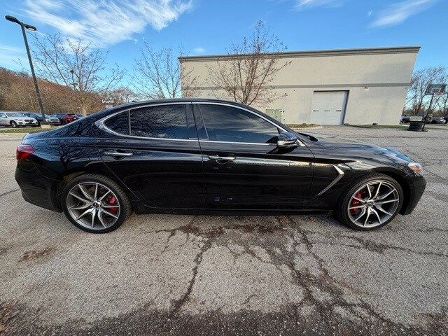 2019 Genesis G70 3.3T Advanced photo 4