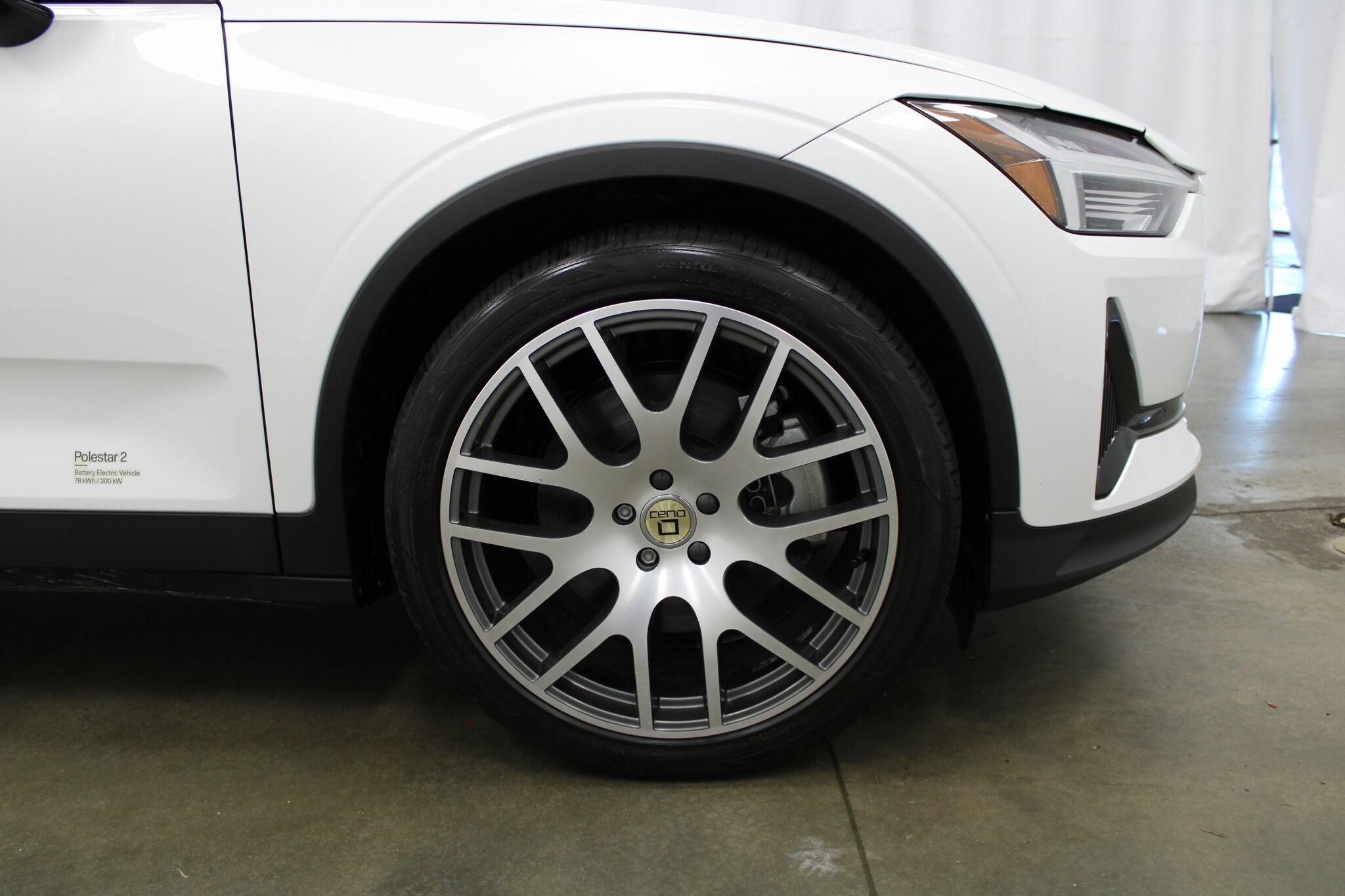2022 Polestar PS2 e-AWD photo 4