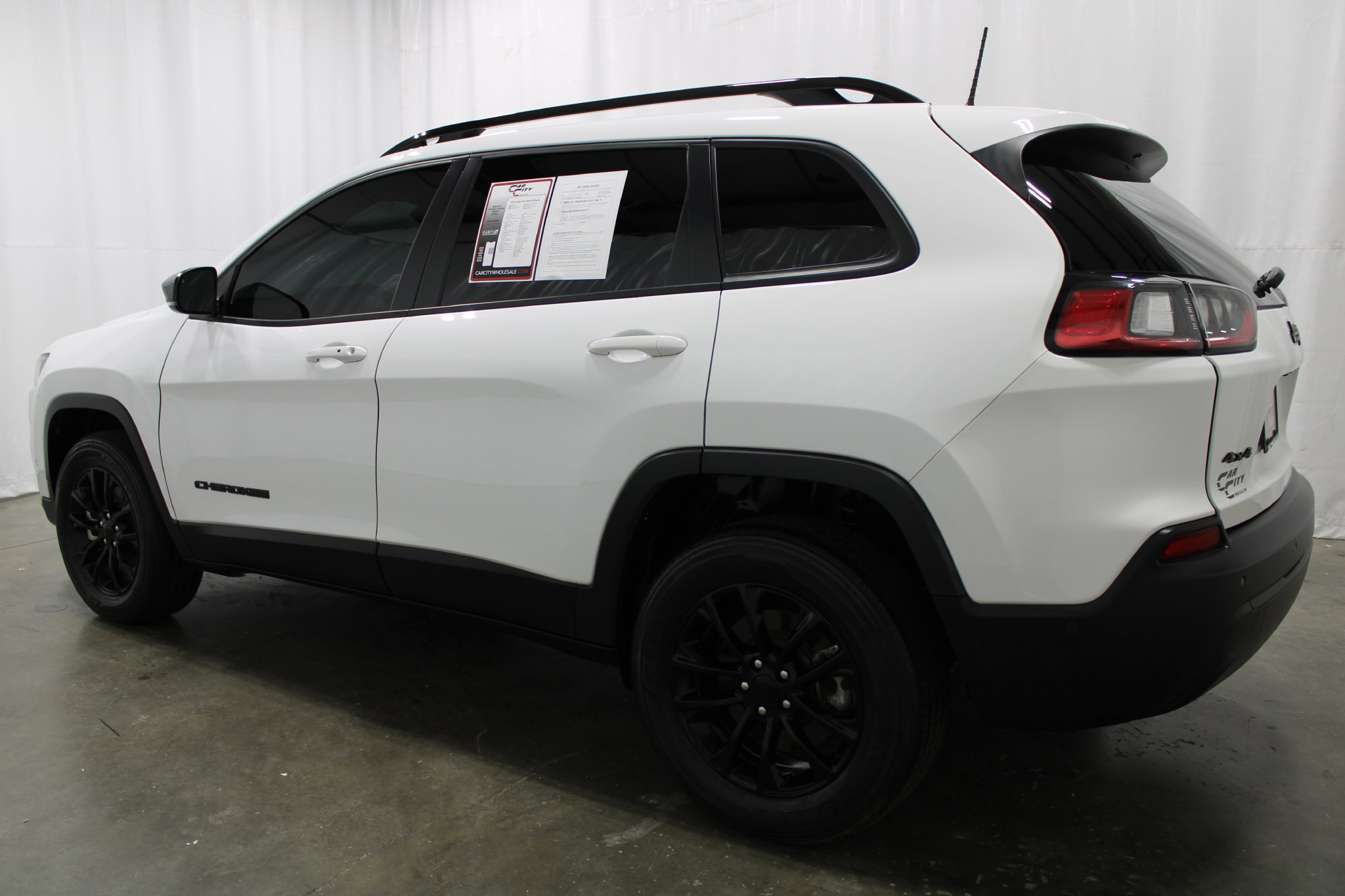 2023 Jeep Cherokee Altitude Lux - Photo 8