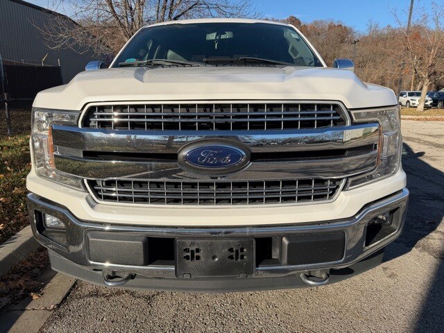 2018 Ford F-150 Lariat photo 2